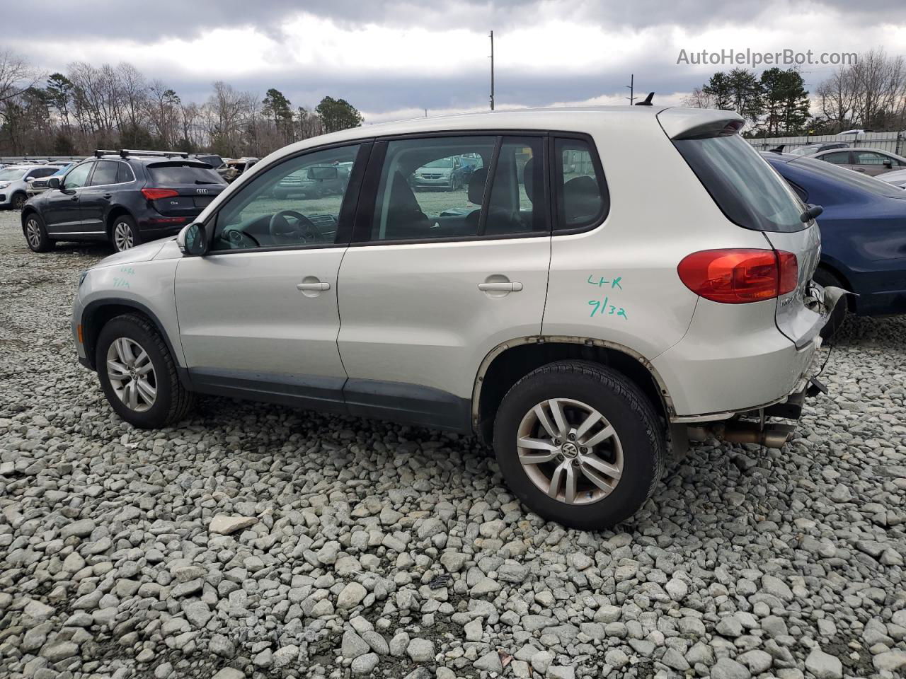 2013 Volkswagen Tiguan S Silver vin: WVGAV3AX3DW567272