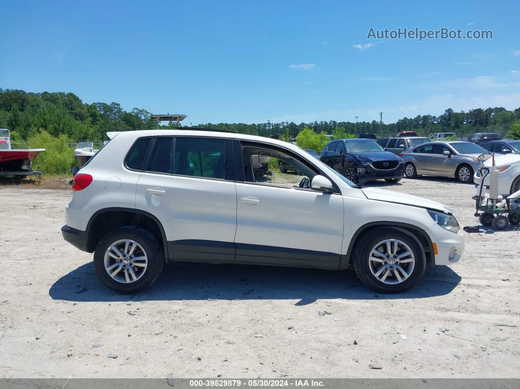 2013 Volkswagen Tiguan S White vin: WVGAV3AX4DW625793