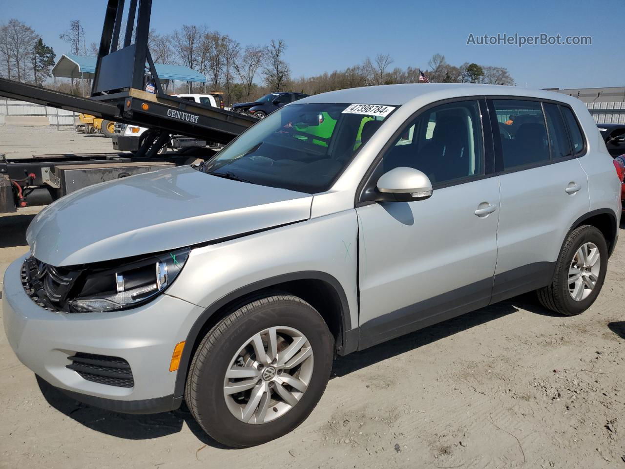 2013 Volkswagen Tiguan S Silver vin: WVGAV3AX7DW572555