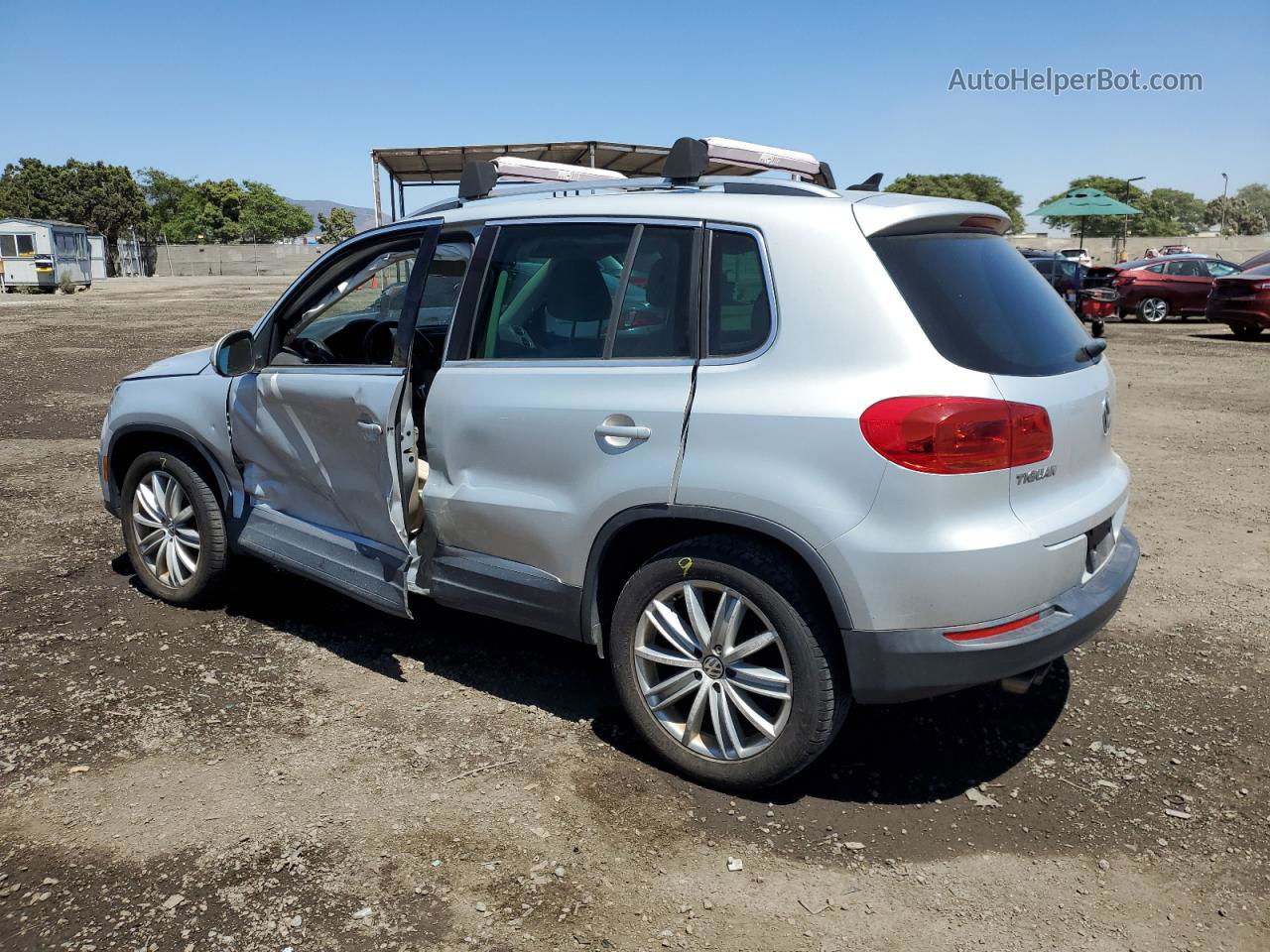 2013 Volkswagen Tiguan S Silver vin: WVGAV3AXXDW071739