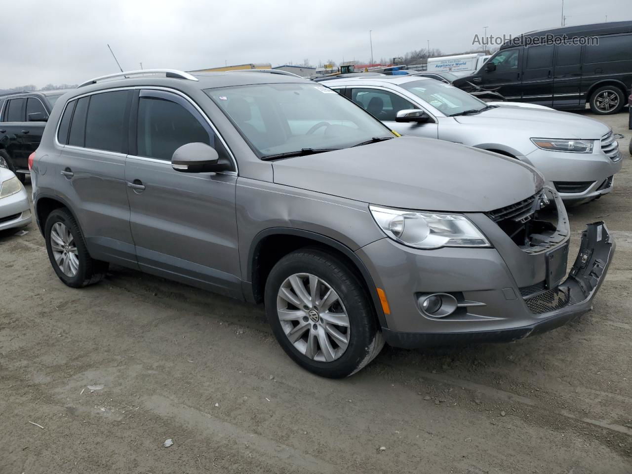 2010 Volkswagen Tiguan S Gray vin: WVGAV7AX0AW504780