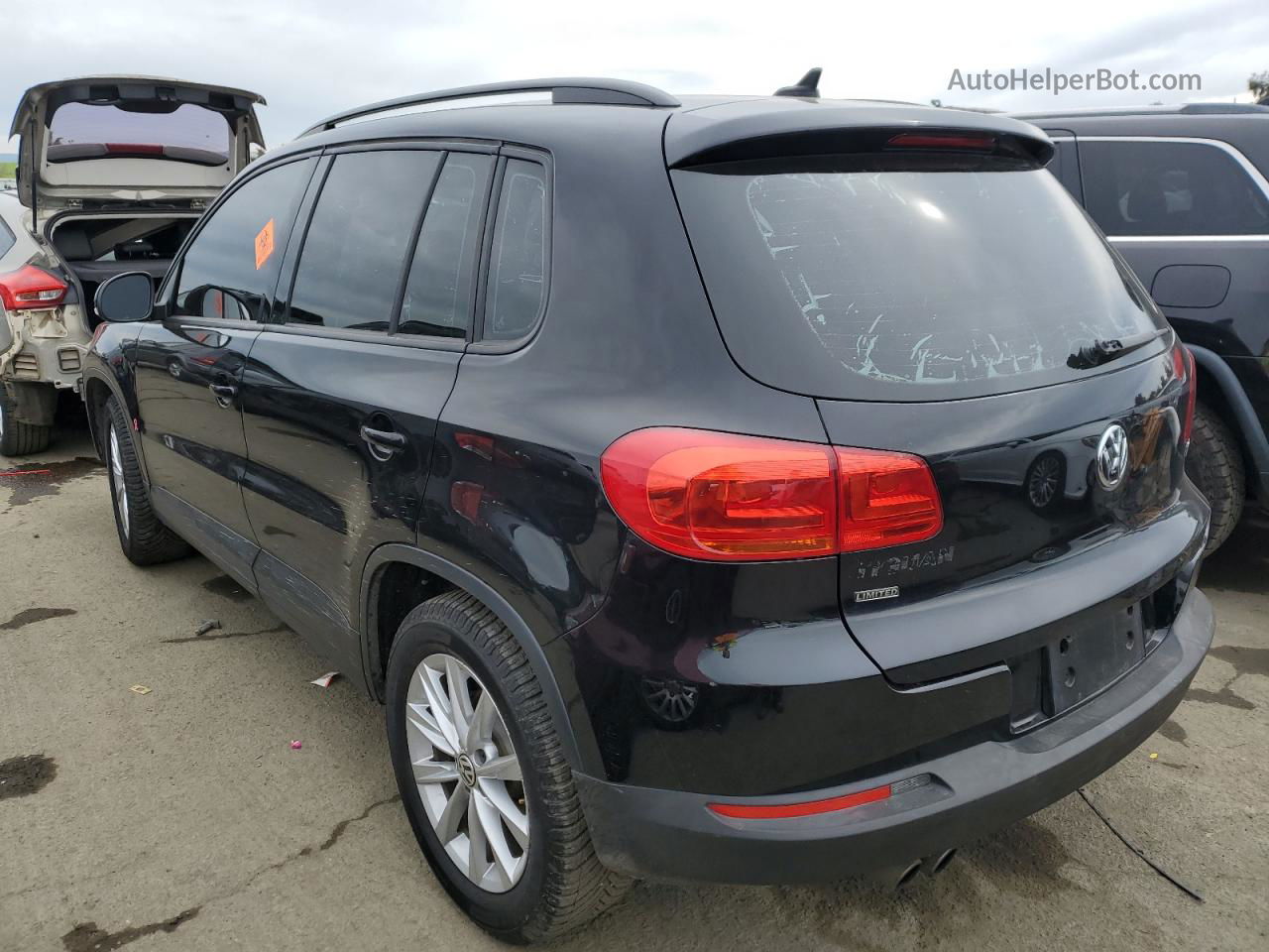 2017 Volkswagen Tiguan S Black vin: WVGAV7AX0HK049432