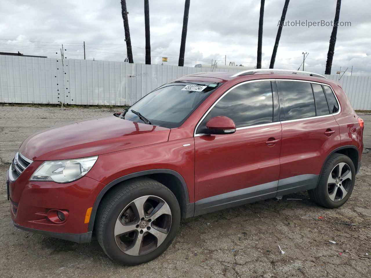 2010 Volkswagen Tiguan S Red vin: WVGAV7AX1AW004210