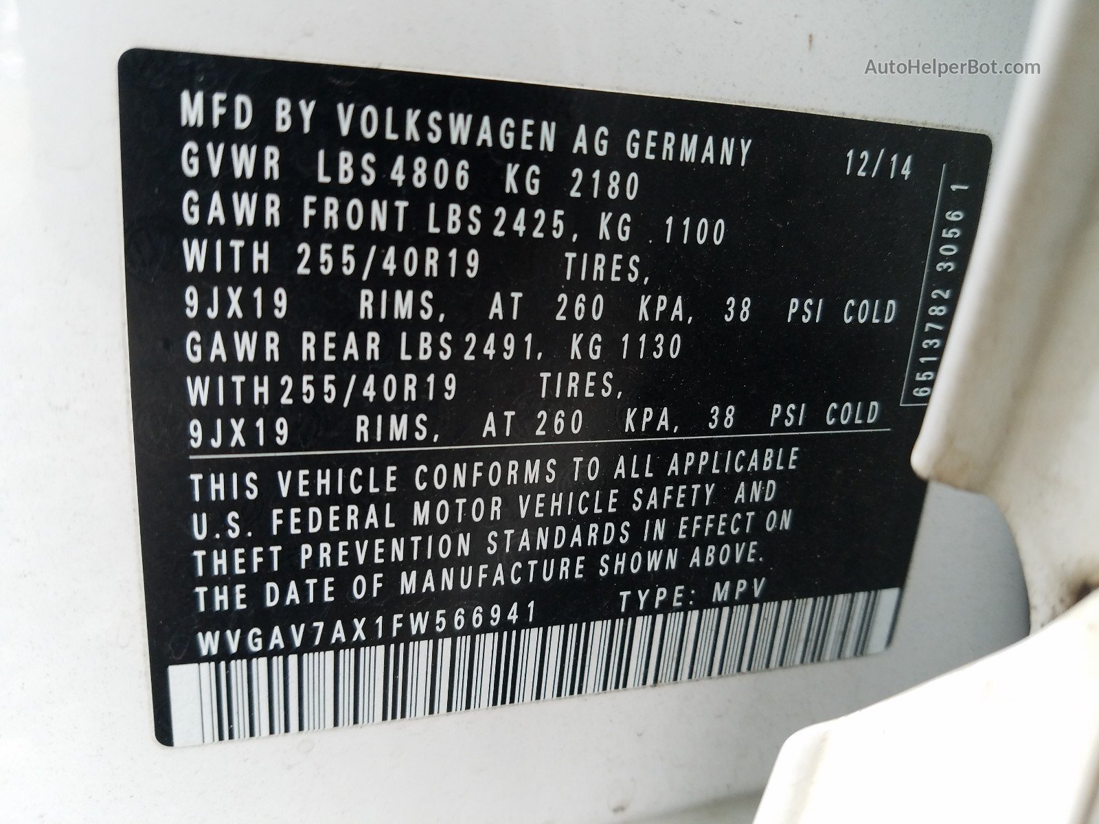 2015 Volkswagen Tiguan S vin: WVGAV7AX1FW566941
