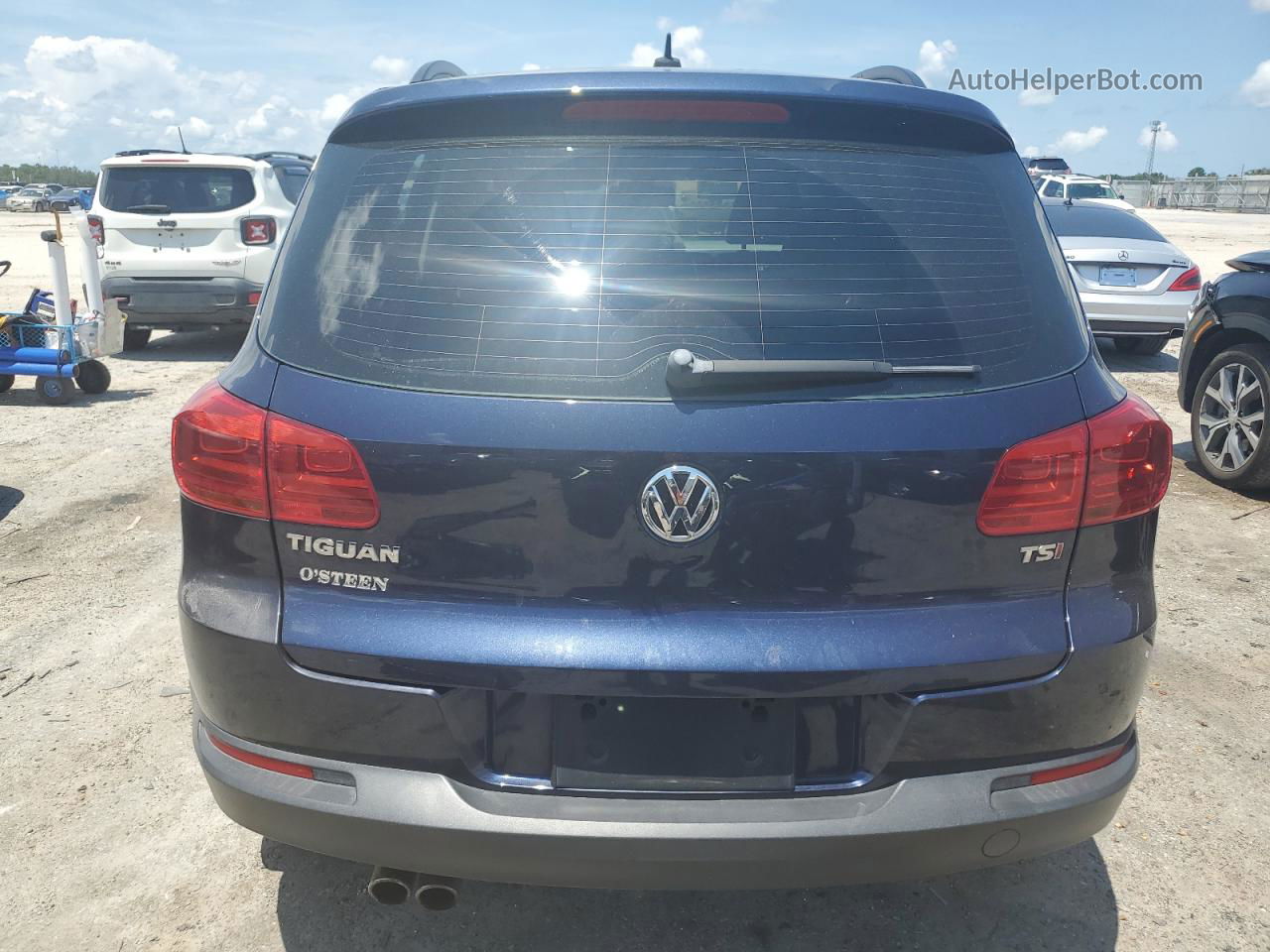 2016 Volkswagen Tiguan S Blue vin: WVGAV7AX1GW554824