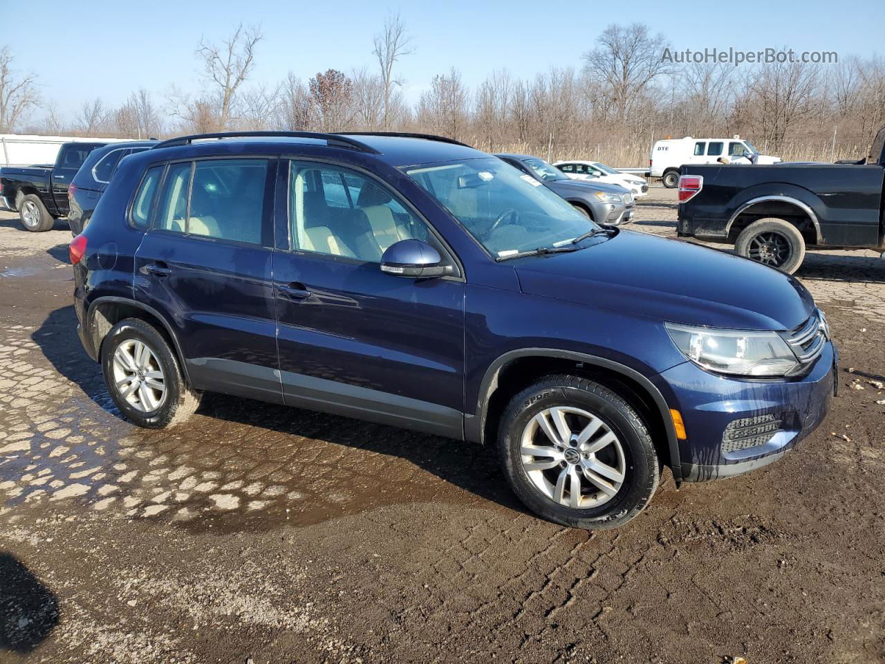 2016 Volkswagen Tiguan S Blue vin: WVGAV7AX1GW604122