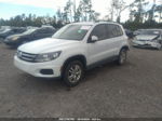 2017 Volkswagen Tiguan   White vin: WVGAV7AX1HW513546