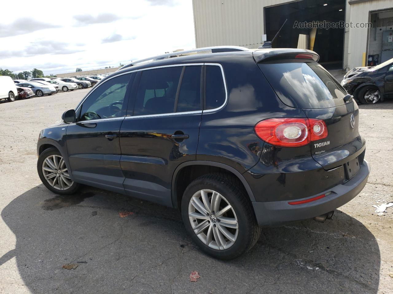 2010 Volkswagen Tiguan S Black vin: WVGAV7AX2AW002904