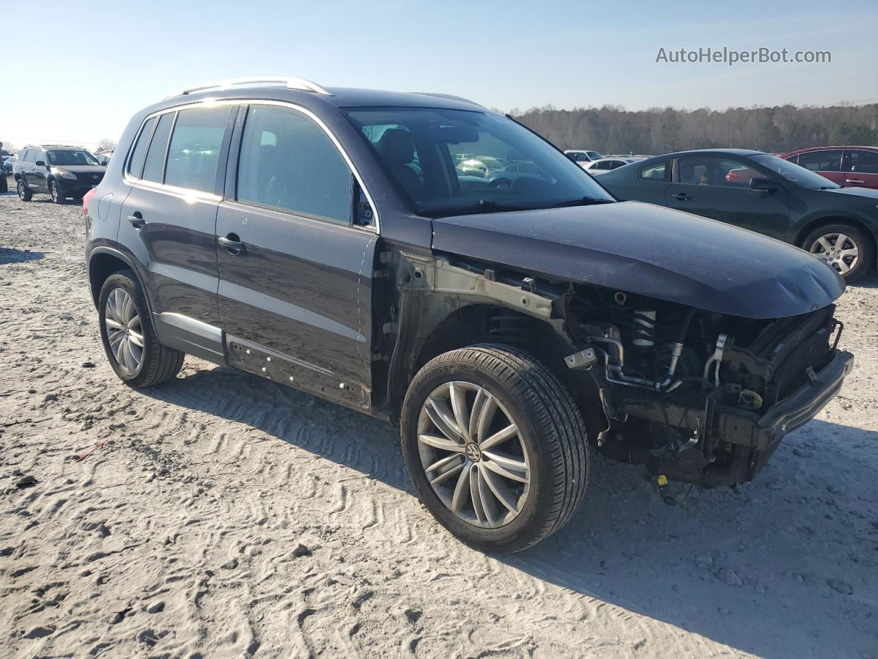 2016 Volkswagen Tiguan S Blue vin: WVGAV7AX2GW539930