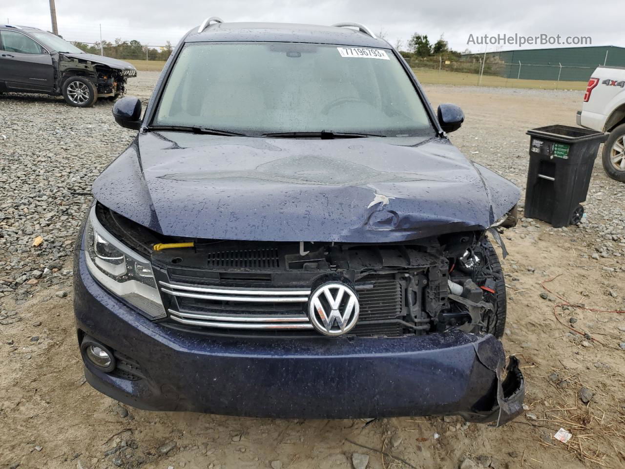 2016 Volkswagen Tiguan S Blue vin: WVGAV7AX2GW581238