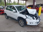 2010 Volkswagen Tiguan S White vin: WVGAV7AX3AW519161