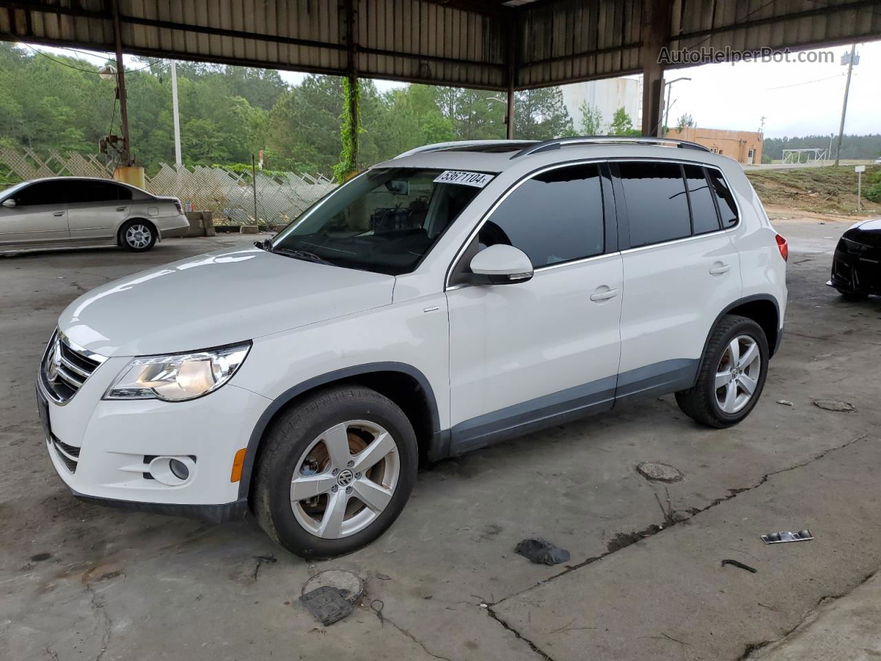 2010 Volkswagen Tiguan S White vin: WVGAV7AX3AW526062