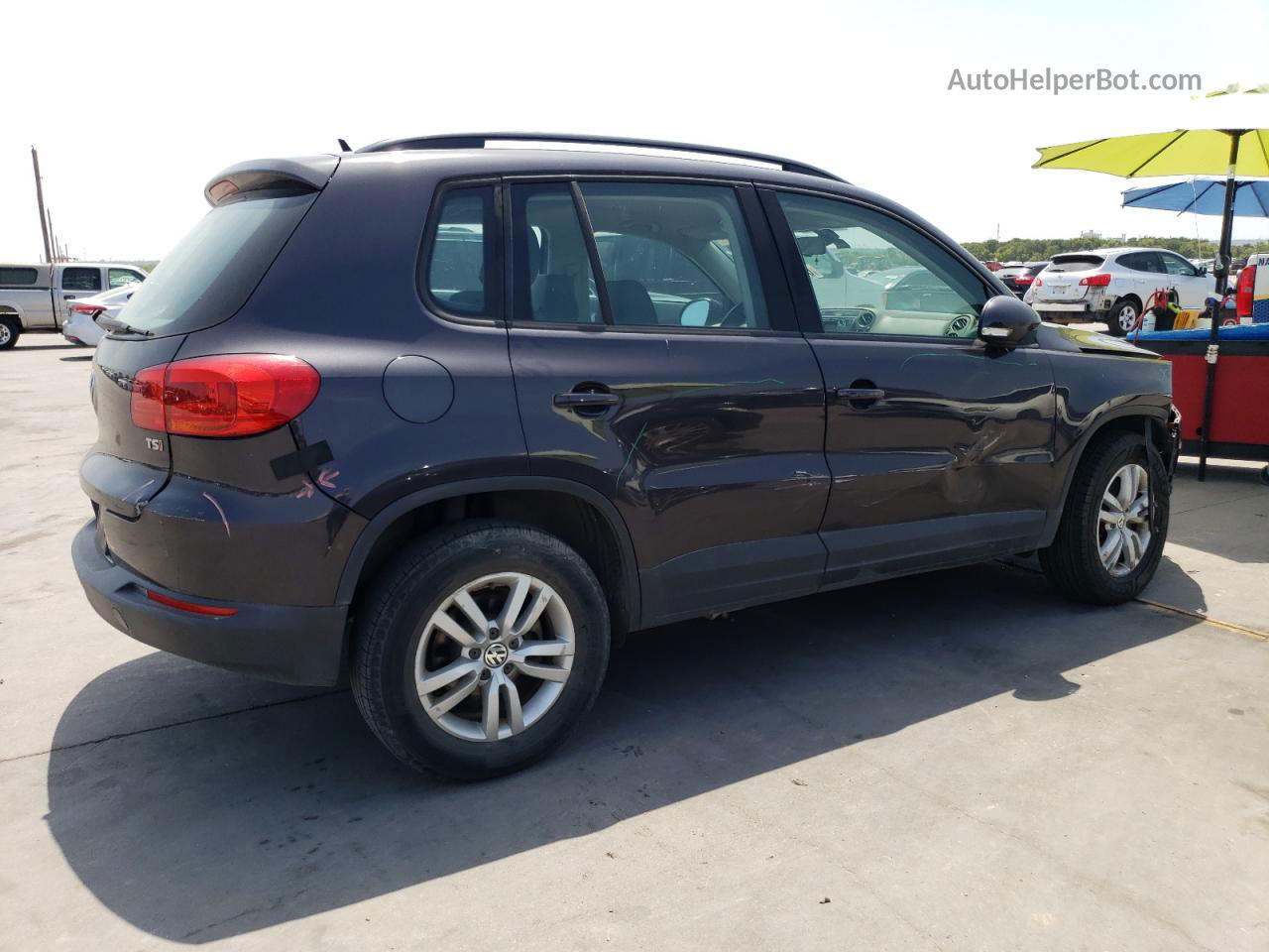 2016 Volkswagen Tiguan S Черный vin: WVGAV7AX3GW522201