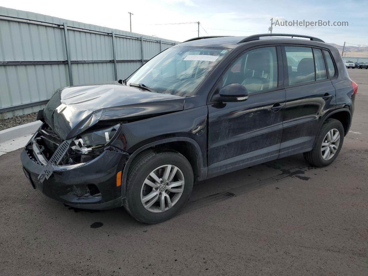 2016 Volkswagen Tiguan S Black vin: WVGAV7AX3GW546384