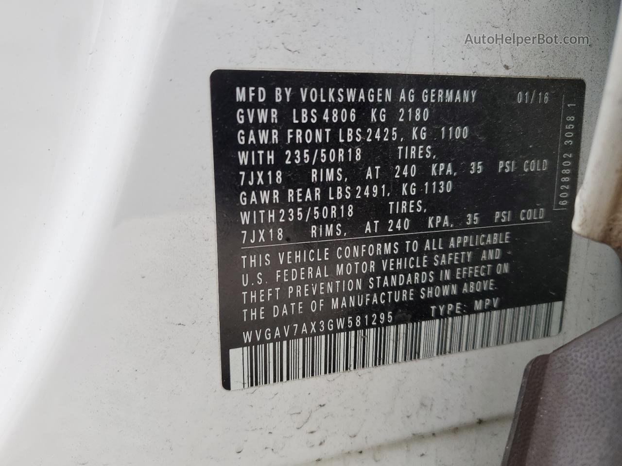 2016 Volkswagen Tiguan S Белый vin: WVGAV7AX3GW581295