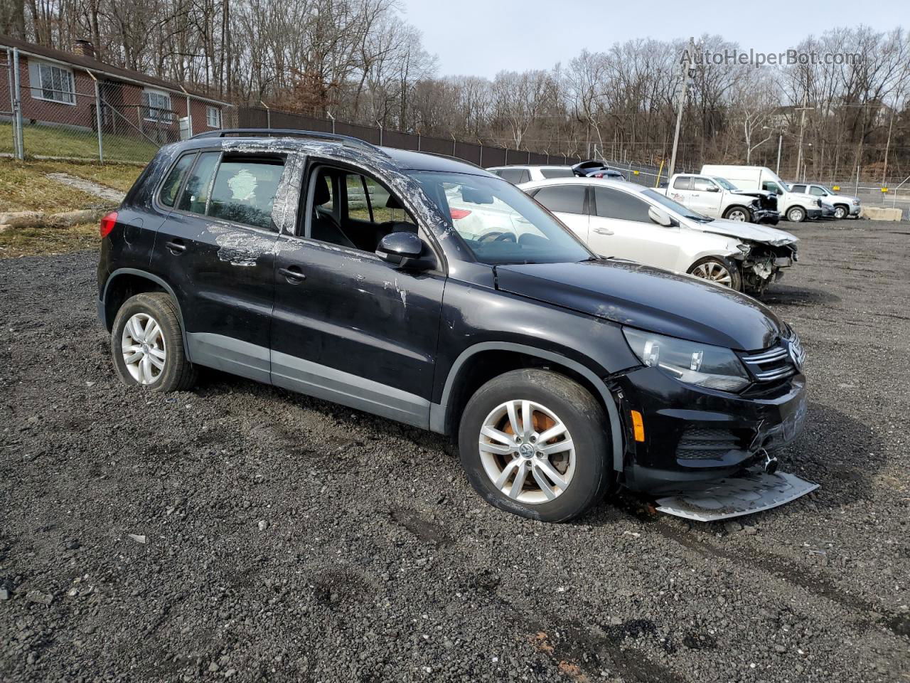 2016 Volkswagen Tiguan S Черный vin: WVGAV7AX3GW600153