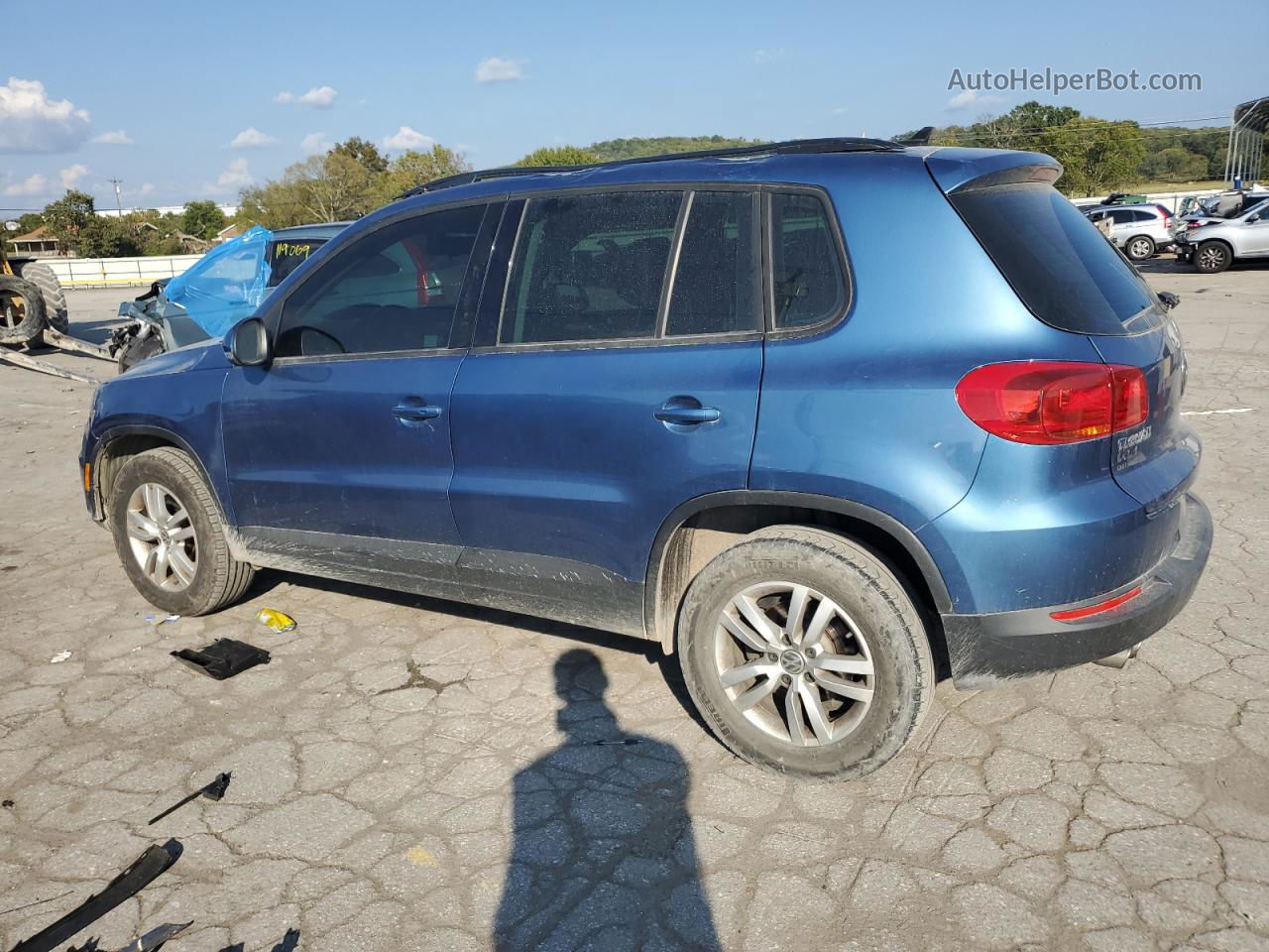 2017 Volkswagen Tiguan S Синий vin: WVGAV7AX3HW510941