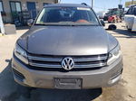 2018 Volkswagen Tiguan Limited  Gray vin: WVGAV7AX3JK006130