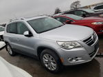 2010 Volkswagen Tiguan S Silver vin: WVGAV7AX4AW510114