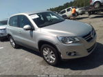 2010 Volkswagen Tiguan S Серебряный vin: WVGAV7AX4AW516107