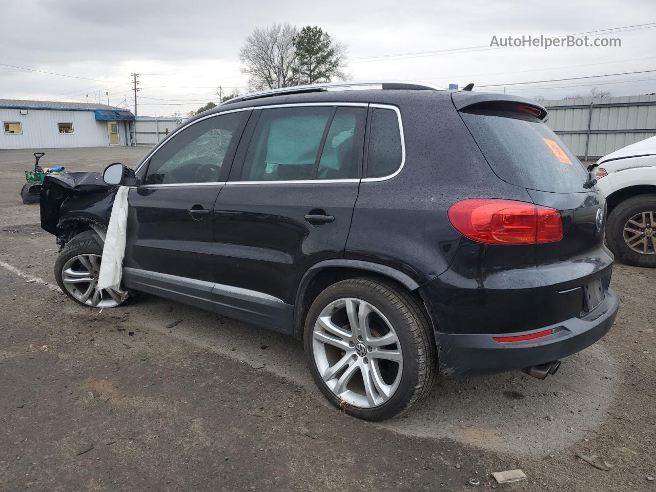 2013 Volkswagen Tiguan S Black vin: WVGAV7AX4DW543814