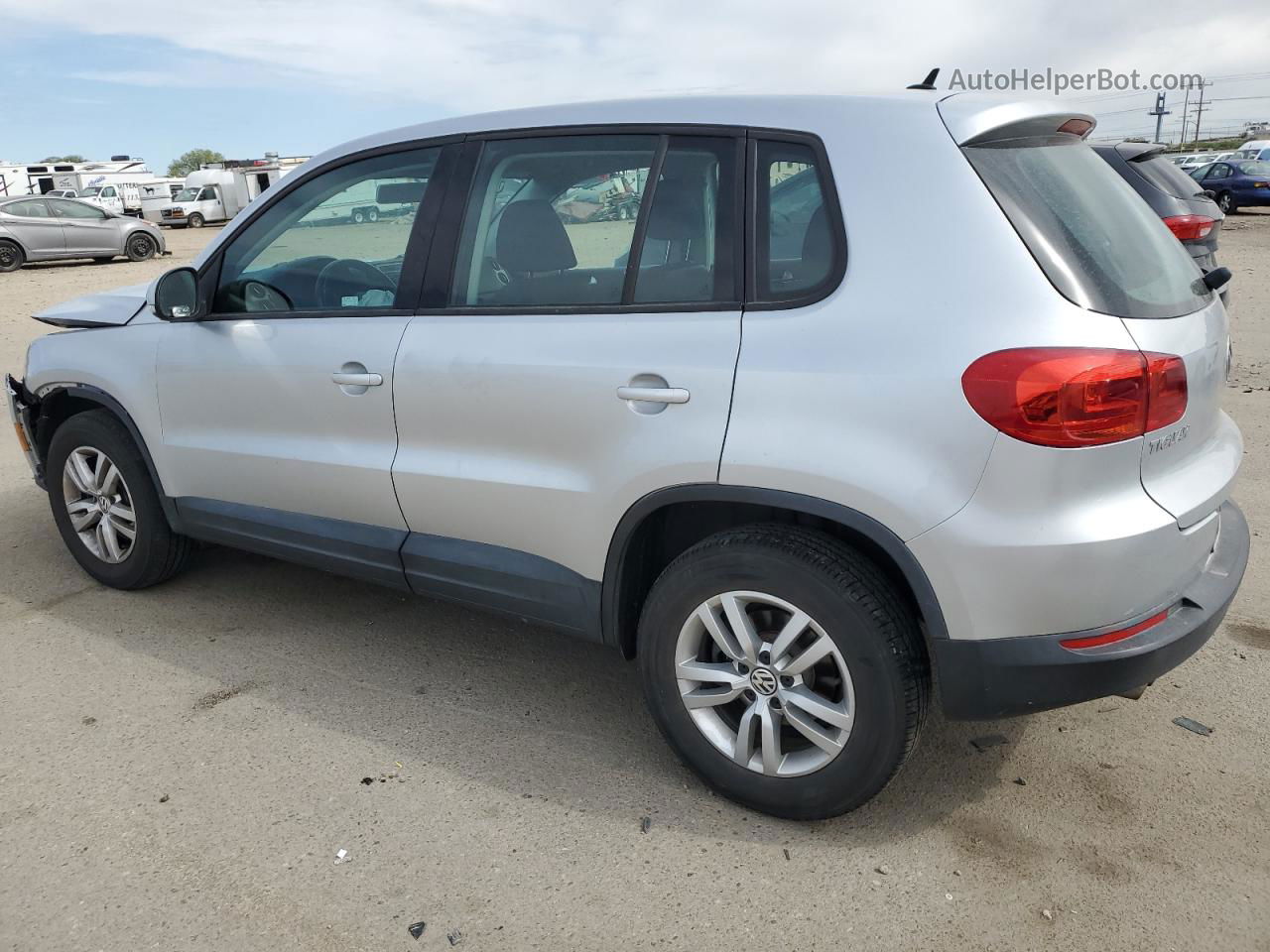 2013 Volkswagen Tiguan S Silver vin: WVGAV7AX4DW557731