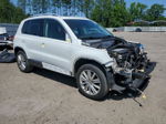 2016 Volkswagen Tiguan S Белый vin: WVGAV7AX4GW513457