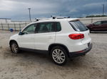 2016 Volkswagen Tiguan S Белый vin: WVGAV7AX4GW527553