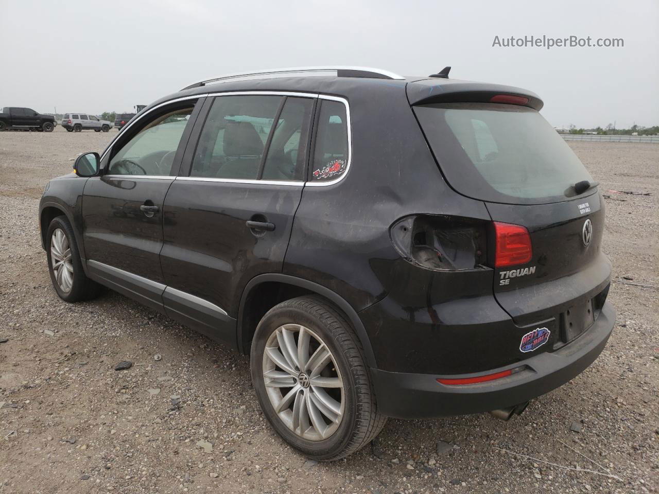 2016 Volkswagen Tiguan S Черный vin: WVGAV7AX4GW575490