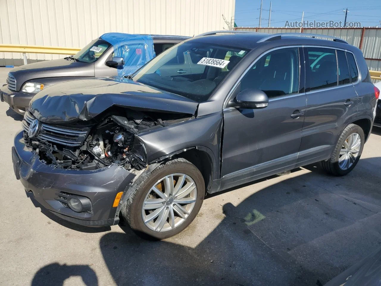 2016 Volkswagen Tiguan S Gray vin: WVGAV7AX5GW576664