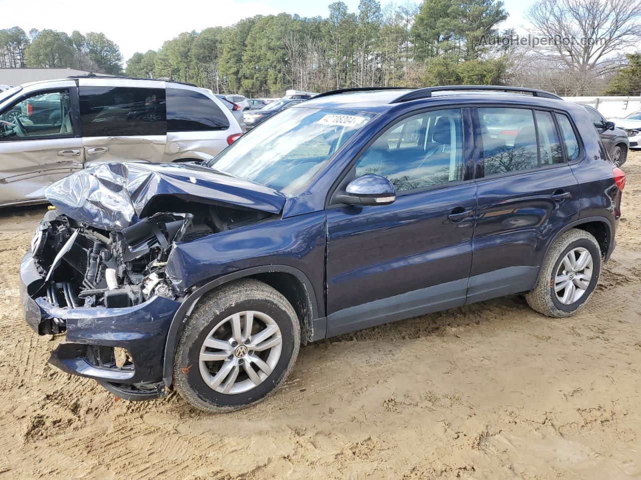 2016 Volkswagen Tiguan S Blue vin: WVGAV7AX5GW600509