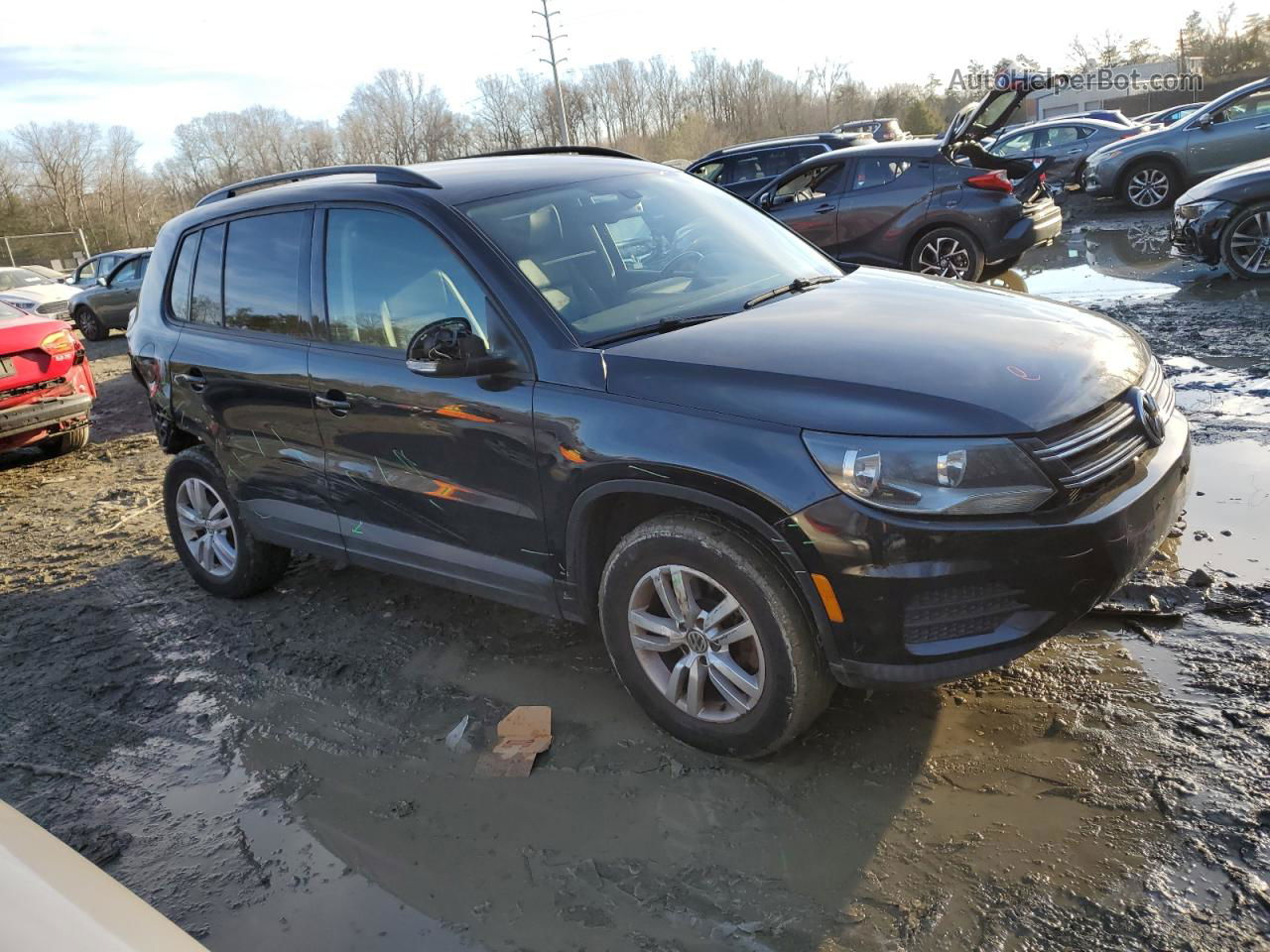 2017 Volkswagen Tiguan S Черный vin: WVGAV7AX5HK024705