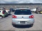 2010 Volkswagen Tiguan Wolfsburg Edition Silver vin: WVGAV7AX6AW521647