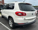 2010 Volkswagen Tiguan S White vin: WVGAV7AX6AW531689