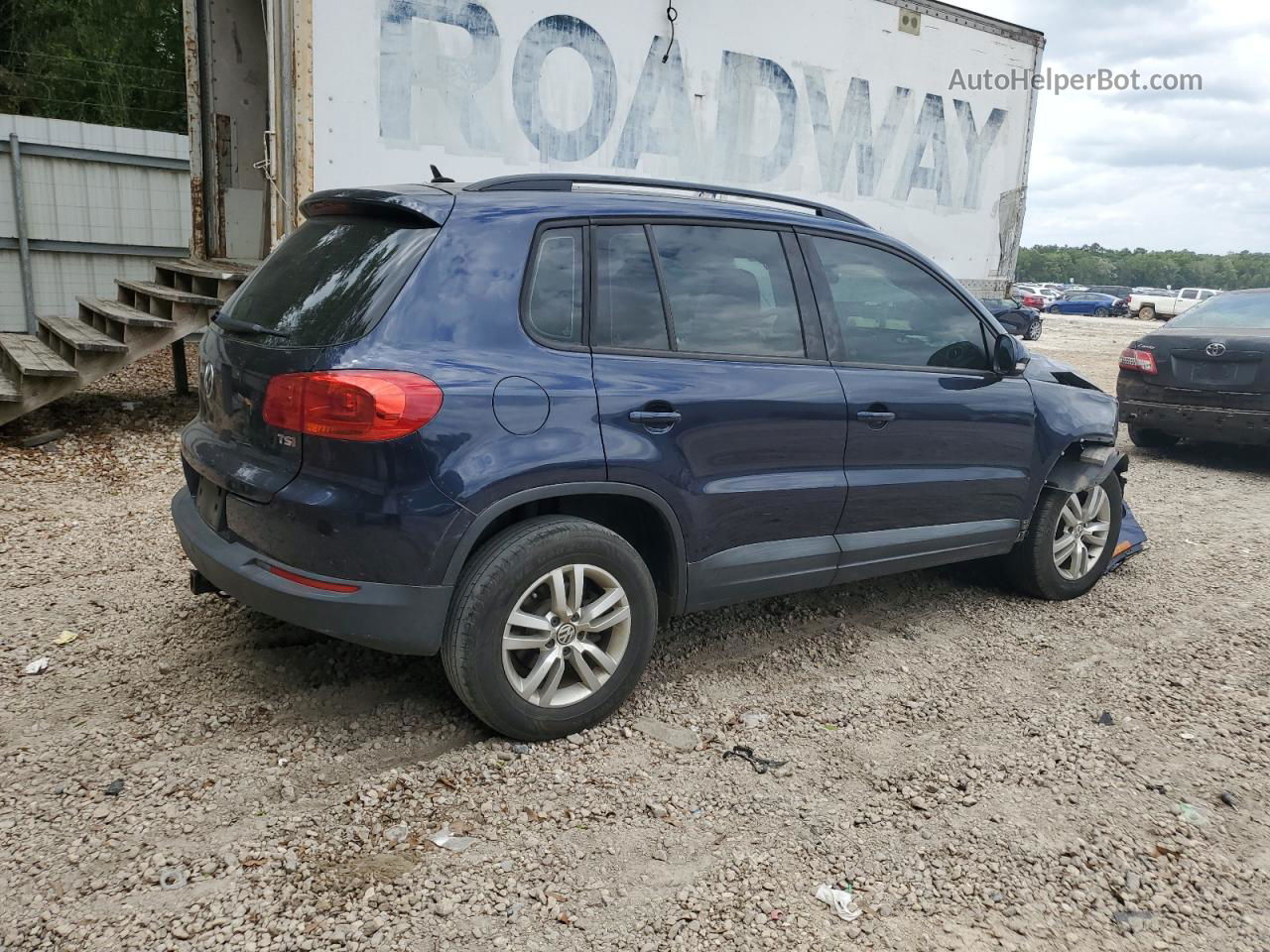 2016 Volkswagen Tiguan S Blue vin: WVGAV7AX6GW574695