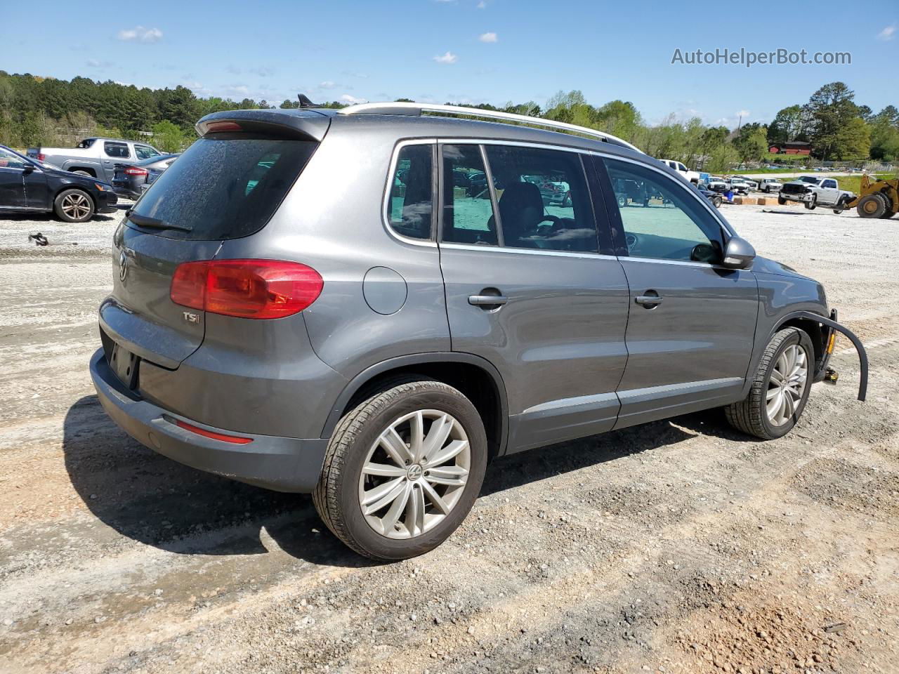 2016 Volkswagen Tiguan S Gray vin: WVGAV7AX6GW590590