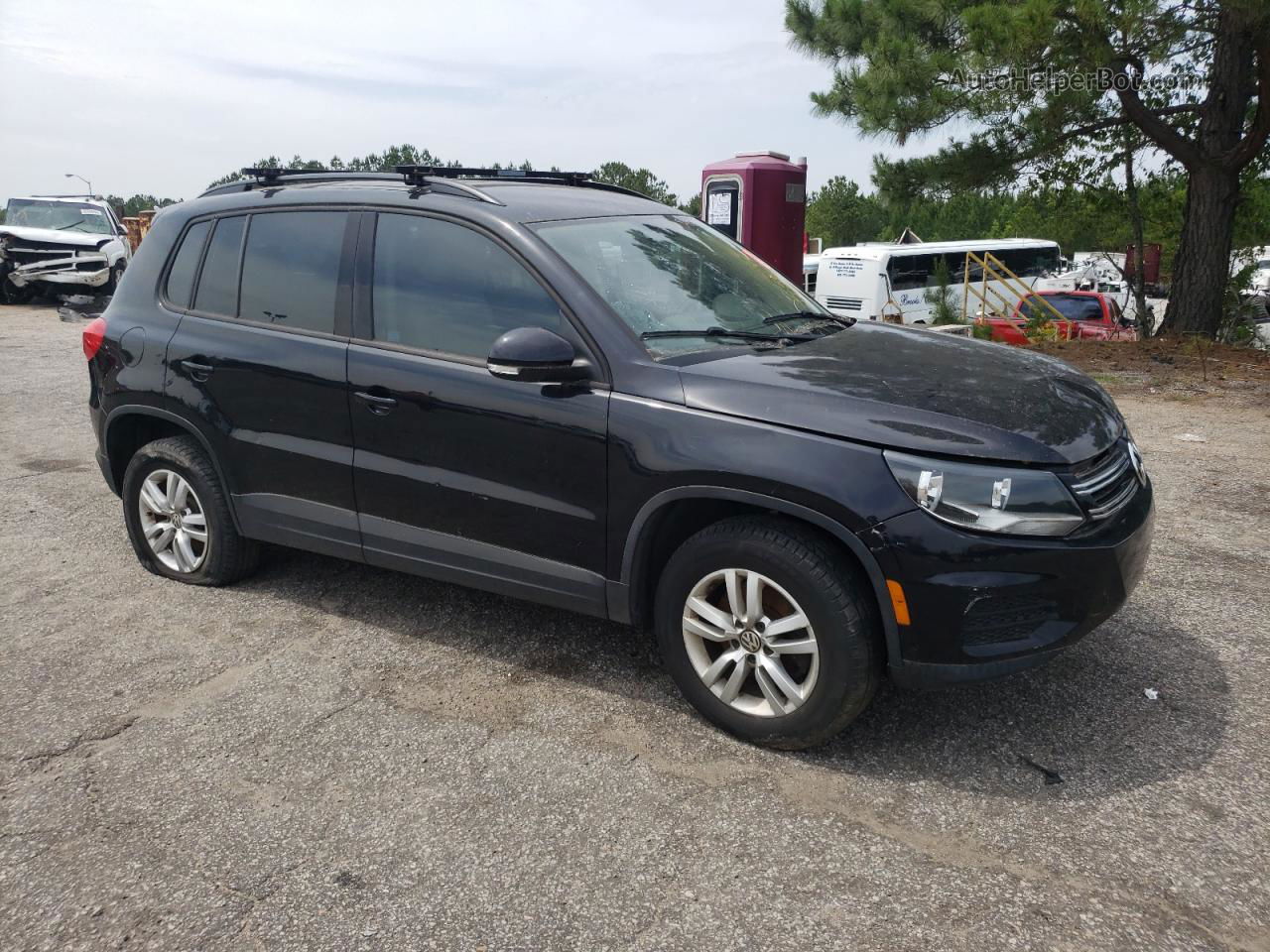 2017 Volkswagen Tiguan S Black vin: WVGAV7AX6HK006522