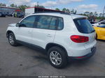 2017 Volkswagen Tiguan 2.0t/2.0t S Белый vin: WVGAV7AX6HK039746