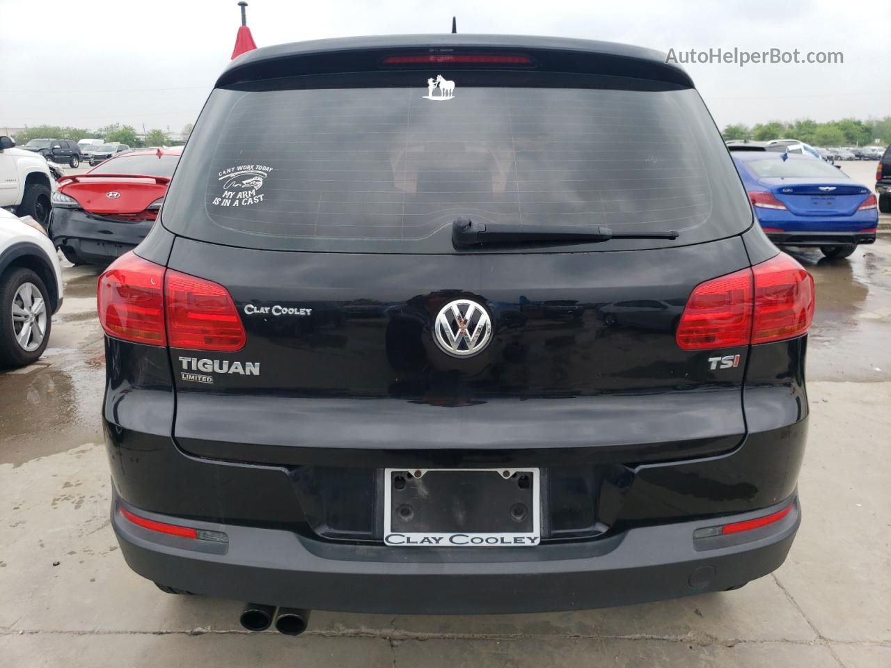 2017 Volkswagen Tiguan S Black vin: WVGAV7AX6HK050567