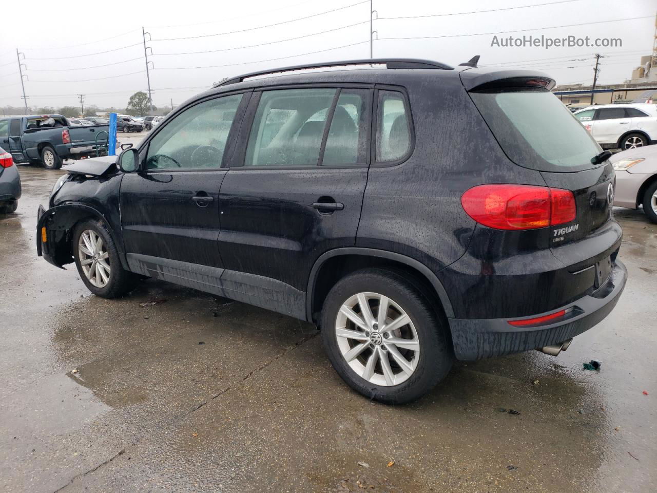 2018 Volkswagen Tiguan Limited  Black vin: WVGAV7AX6JK005747