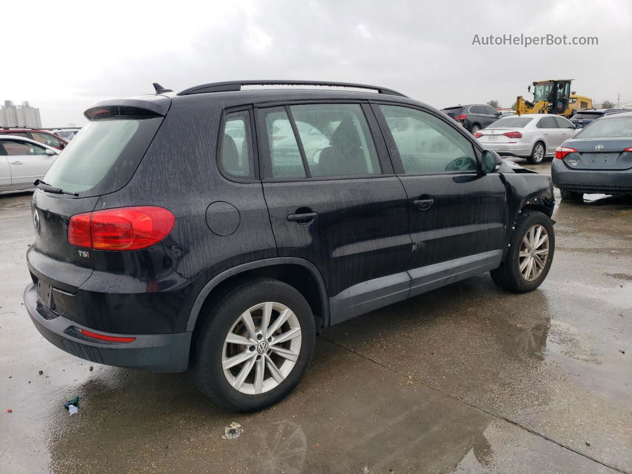 2018 Volkswagen Tiguan Limited  Black vin: WVGAV7AX6JK005747