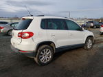 2010 Volkswagen Tiguan S White vin: WVGAV7AX7AW505828