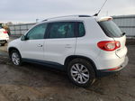 2010 Volkswagen Tiguan S White vin: WVGAV7AX7AW505828