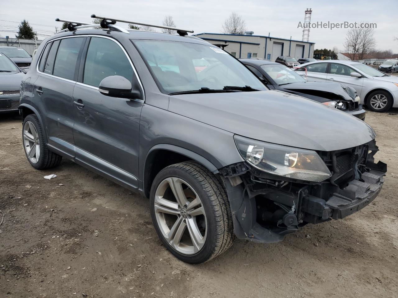 2016 Volkswagen Tiguan S Серый vin: WVGAV7AX7GW012465