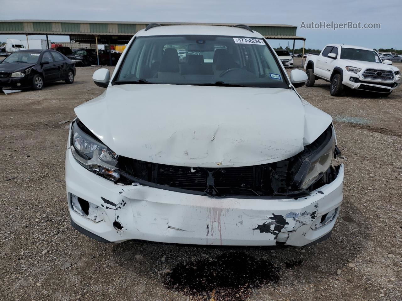 2016 Volkswagen Tiguan S White vin: WVGAV7AX7GW590579