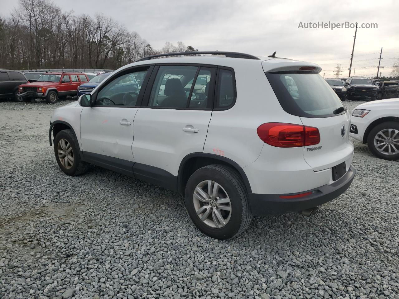 2016 Volkswagen Tiguan S White vin: WVGAV7AX7GW601418