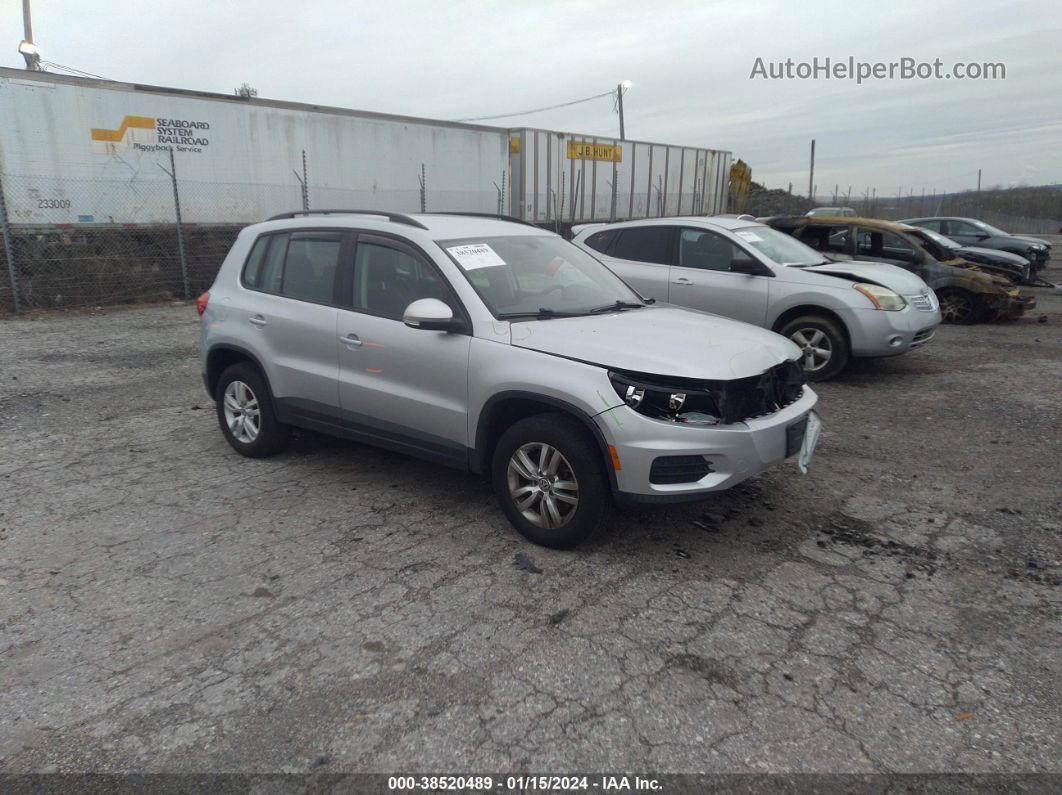 2017 Volkswagen Tiguan 2.0t/2.0t S Silver vin: WVGAV7AX7HK015777