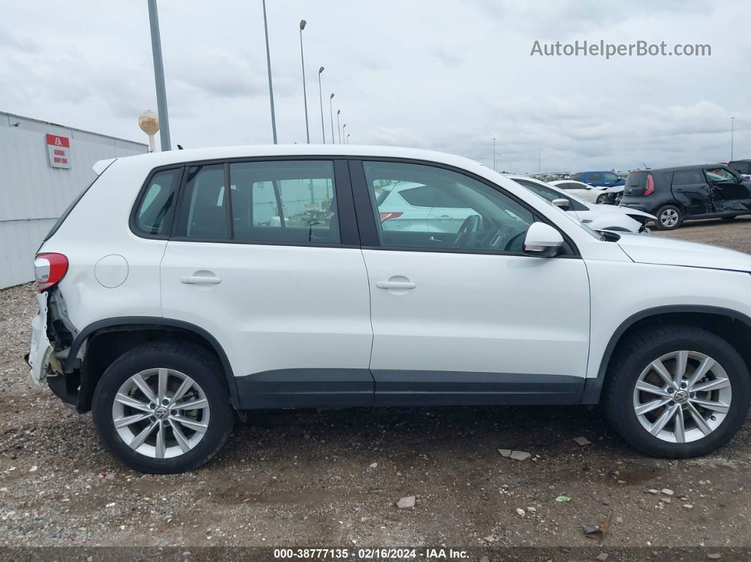 2017 Volkswagen Tiguan 2.0t/2.0t S Белый vin: WVGAV7AX7HK043305