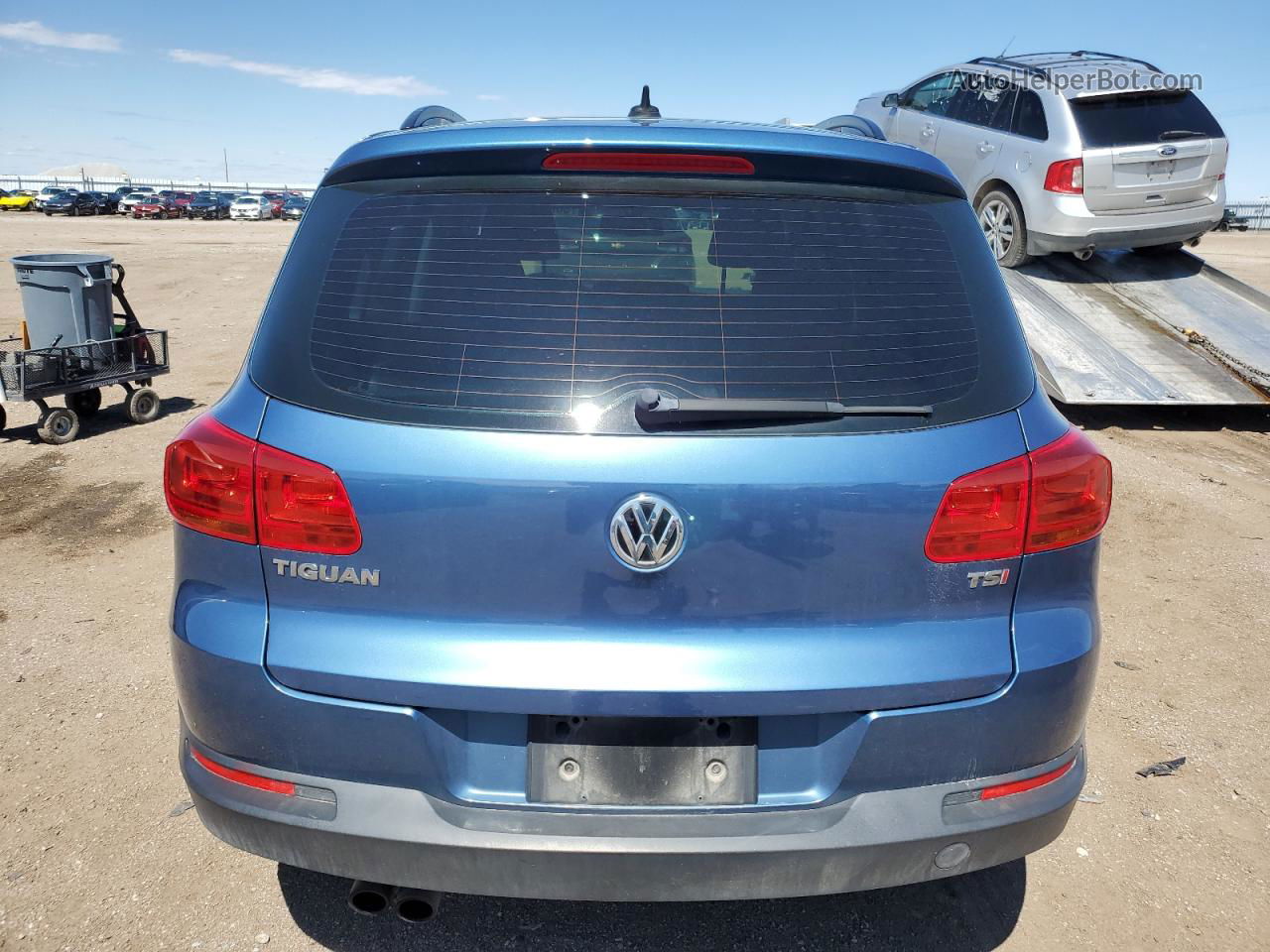 2017 Volkswagen Tiguan S Blue vin: WVGAV7AX7HW501336