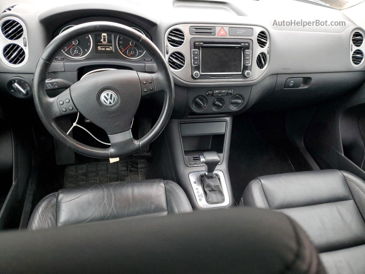 2010 Volkswagen Tiguan S Black vin: WVGAV7AX8AW510827